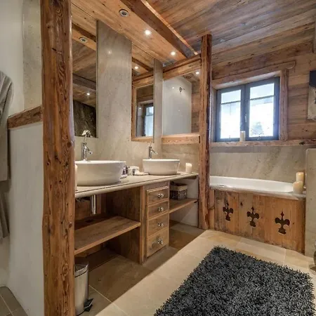 Alpine Majesty: Chalet Retreat Grindelwald